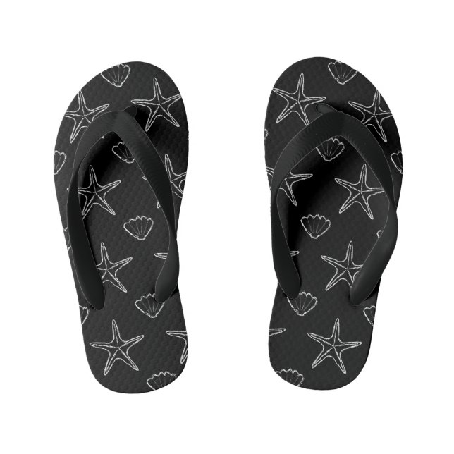 Starfish Seashell Sketch Pattern On Black Kid's Flip Flops (Footbed)