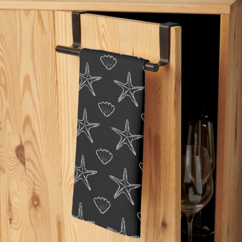 Starfish Seashell Sketch Pattern On Black Kitchen Towel