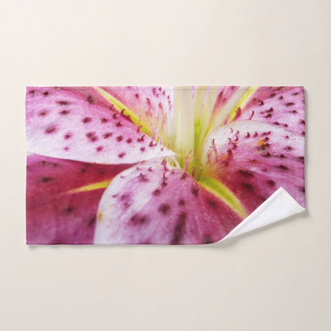 Stargazer Lily Bright Magenta Floral Hand Towel (Hand Towel)