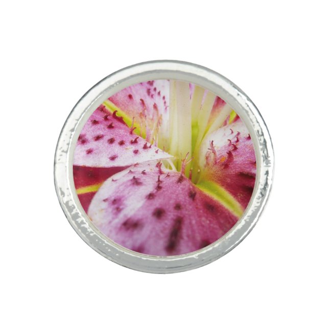 Stargazer Lily Bright Magenta Floral Ring (Front)