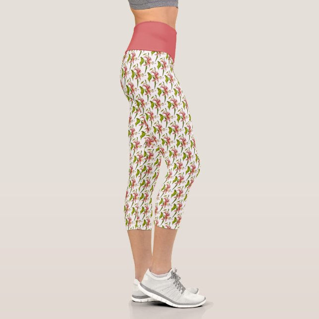 Stargazer Lily Photo Scattered Flower Pattern  Capri Leggings (Right)