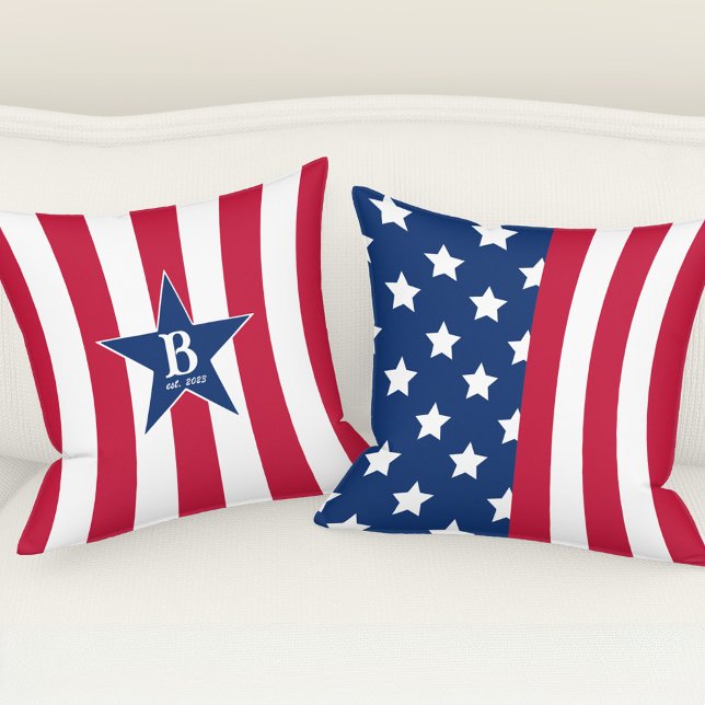 Stars and Stripes Patriotic American Flag Throw Pillow (Stars and Stripes Patriotic American Flag Throw Pillow)
