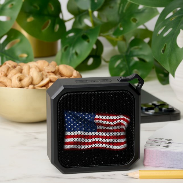 Stars and Stripes USA Patriotic American Flag Bluetooth Speaker (Insitu(Table))