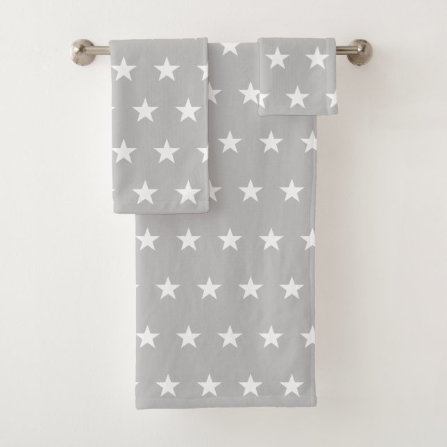 Stars grey pattern bath towel set (Insitu)