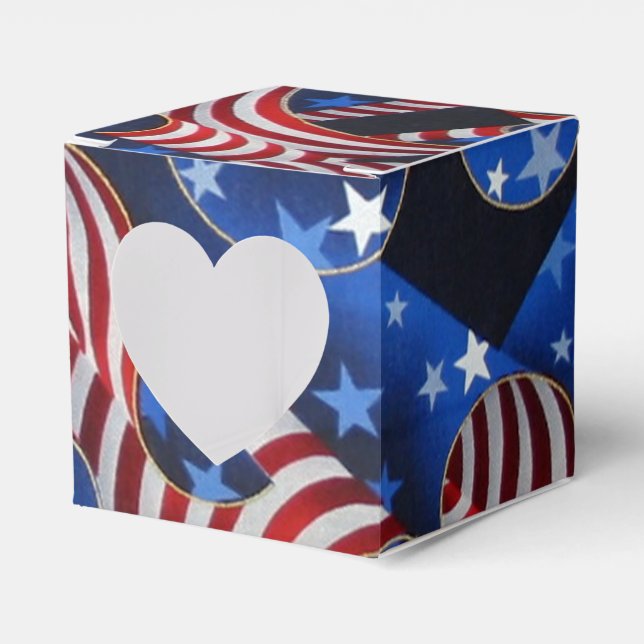 Stars & Stripes Patriotic Curls Heart Favor Box (Front Side)