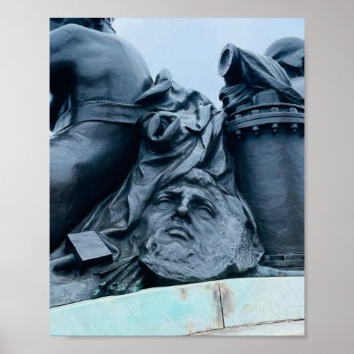 Statue Buckingham Palace England Poster