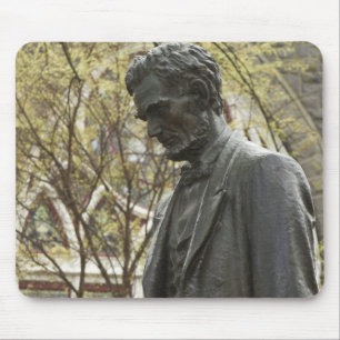 Statue of Abraham Lincoln, Portland, Oregon Mouse Pad