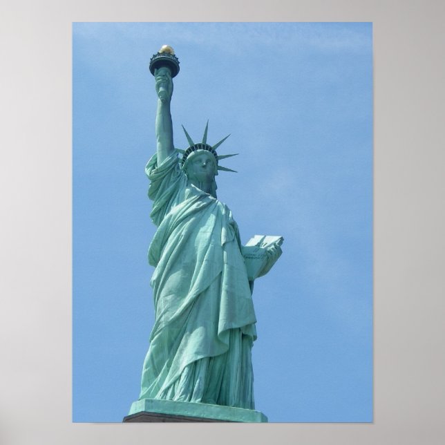 Statue of Liberty - Closeup Poster (Front)