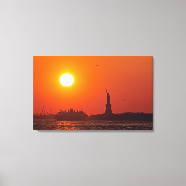Statue of Liberty, New York Harbor, NY, USA, Canvas Print (Front)