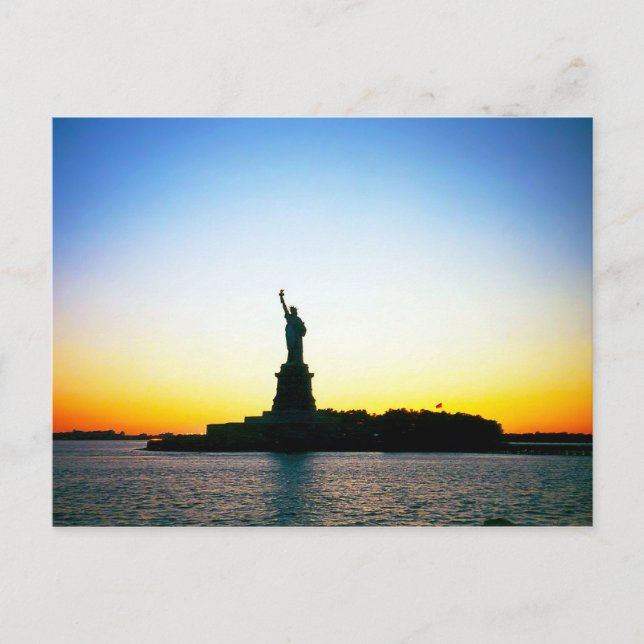 "Statue of Liberty" postcard (Front)