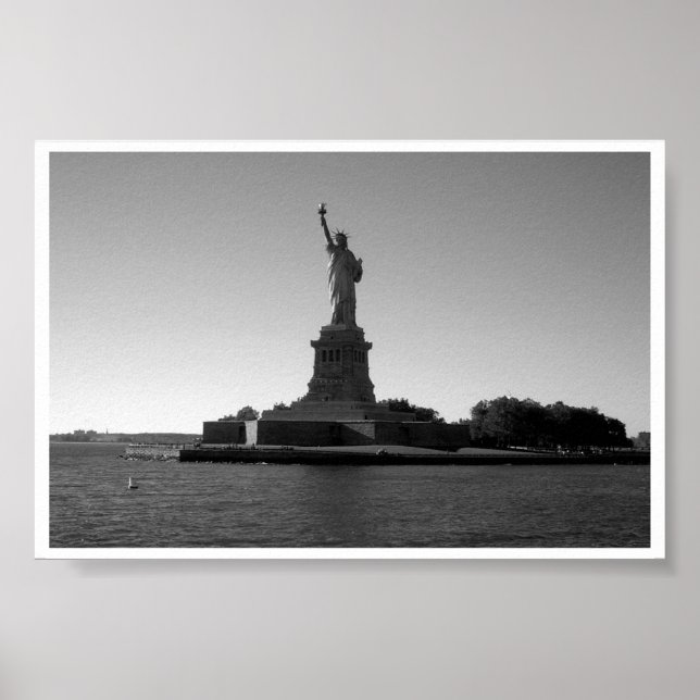 Statue Of Liberty Poster (Front)