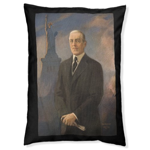 Statue of Liberty  President Woodrow Wilson Pet Bed