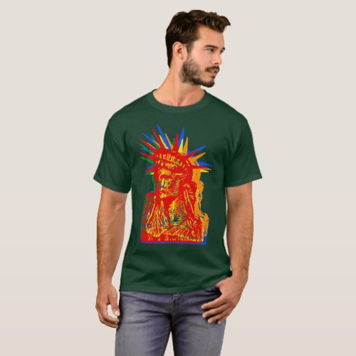 STATUE OF LIBERTY RAINBOW POP ART T_Shirt