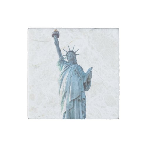 Statue of liberty   stone magnet