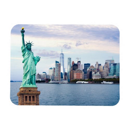 Statue of Liberty with World Trade Center Magnet