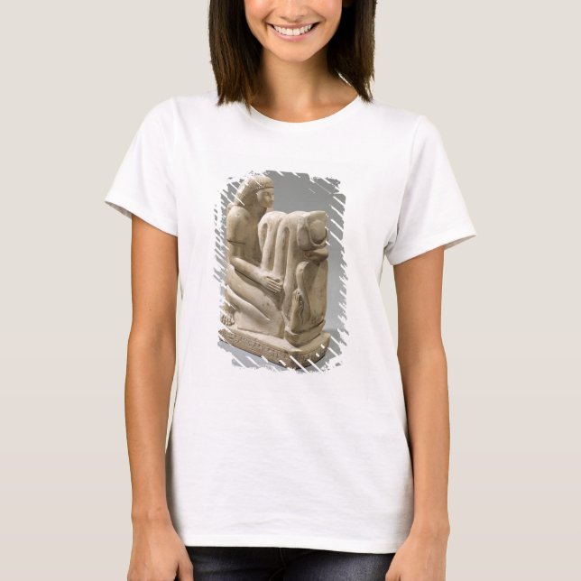 Statue of Setau presenting the cobra goddess Nekhb T-Shirt (Front)