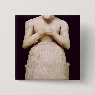 Statue of the official Ebih-Il Button