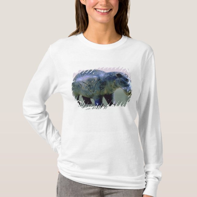 Statuette of a hippopotamus T-Shirt (Front)
