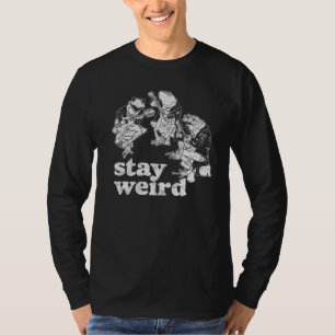 Stay Weird! Cute Frogs & Mushrooms Guitar Banjo Mu T-Shirt
