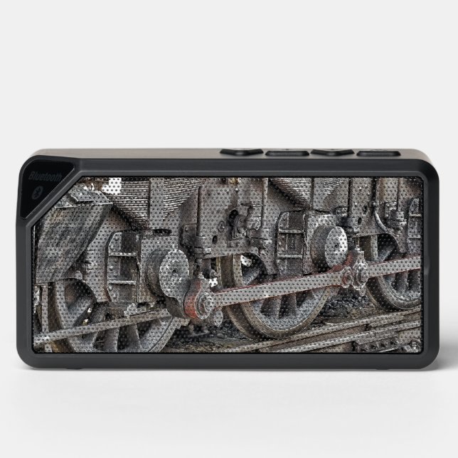 STEAM TRAIN WHEELS   BLUETOOTH SPEAKER (Front)