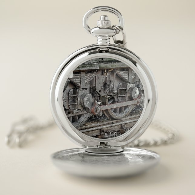 STEAM TRAIN WHEELS   POCKET WATCH (Inside)