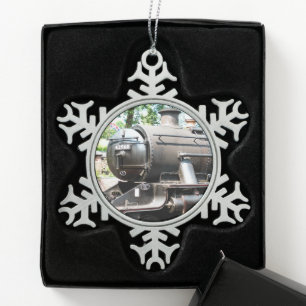 STEAM TRAINS SNOWFLAKE PEWTER CHRISTMAS ORNAMENT