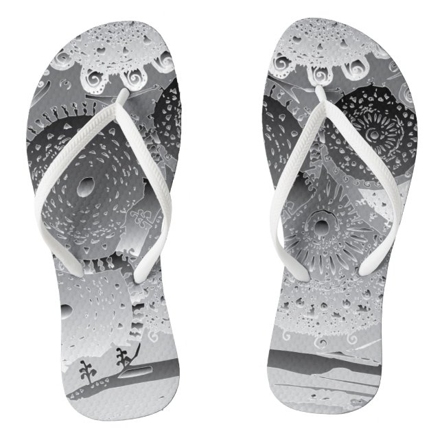 Steampunk blk&wht Mandalas Flip Flops (Footbed)