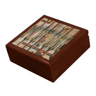 Steampunk - The lubrication manifold Gift Box