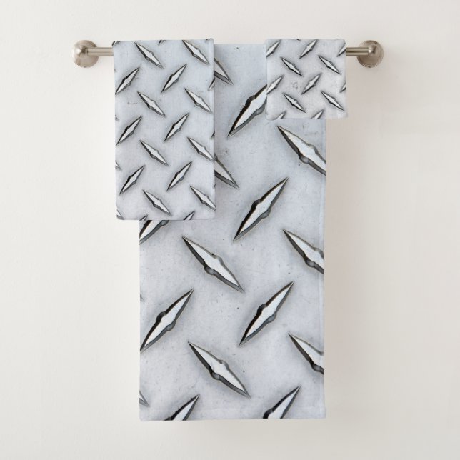 Steel Diamond Plate Bath Towel Set (Insitu)