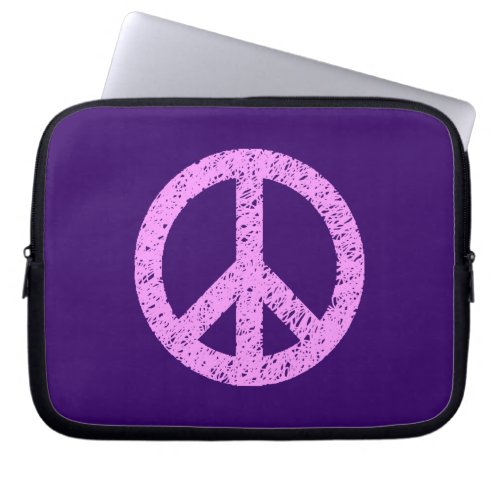 Stencilled Peace Symbol _ Lilac on Dp Purple Laptop Sleeve