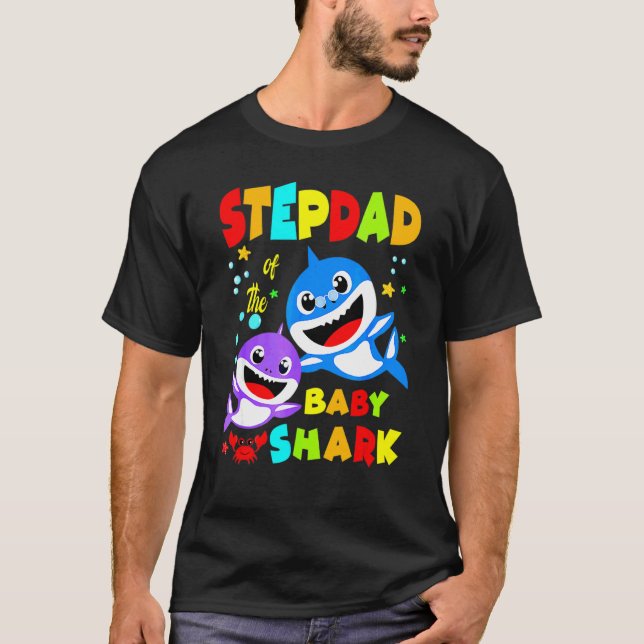 Step Dad Shark Step Dad Shark Family Mother's Day T-Shirt (Front)