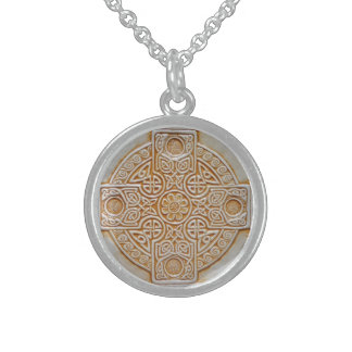 STERLING SILVER CELTIC CROSS PENDANT NECKLACE