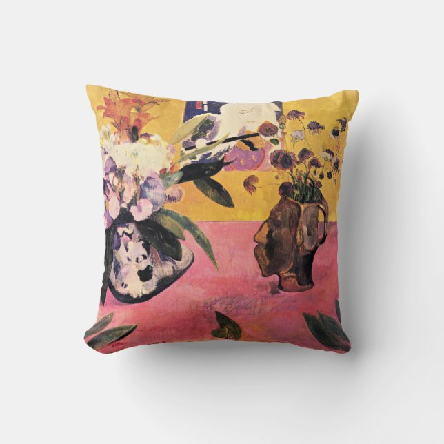 Still Life with Head-Shaped Vase Throw Pillow (Front)