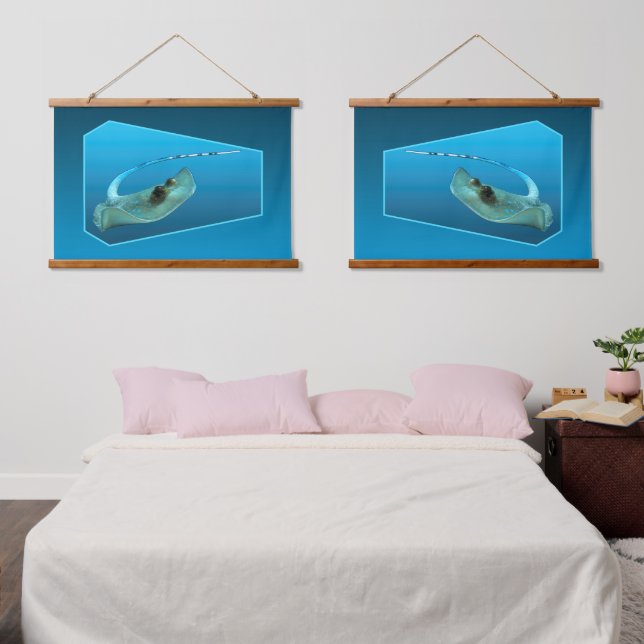 Stingray moving! Design gradient blue background | Hanging Tapestry (Bedroom)