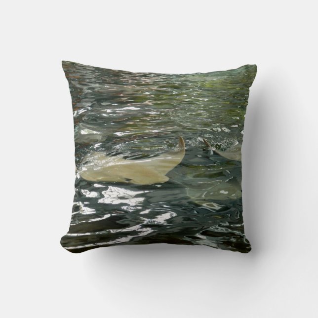 Stingray Throw Pillow (Front)