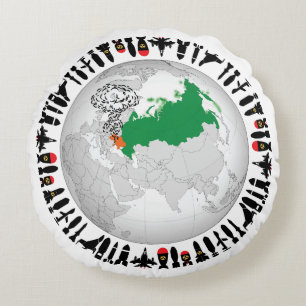 Stop War. Make a Peaceful World for my Baby Round Pillow