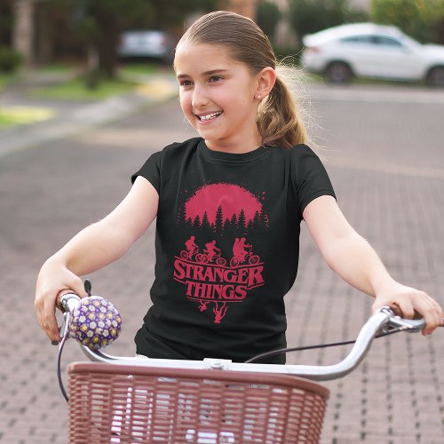 Stranger Things Group Shot Bike Ride Upside Down T_Shirt
