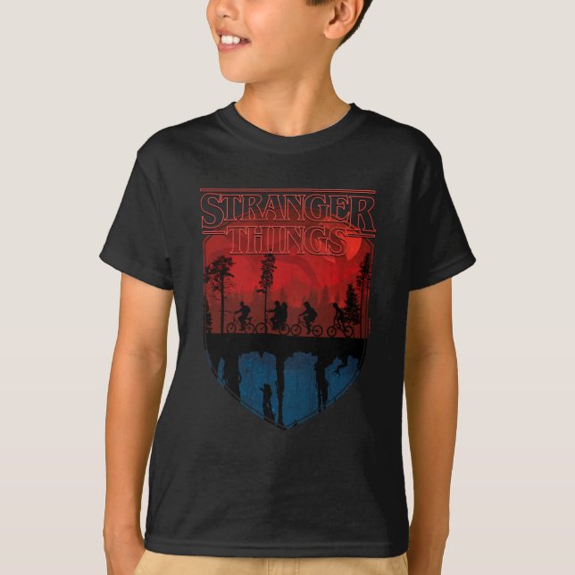 Stranger Things Group Shot Mindflayer Trail T-Shirt (Front)