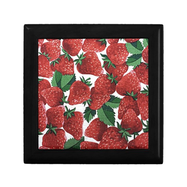 Strawberries and Cream Pattern Gift Box (Front)