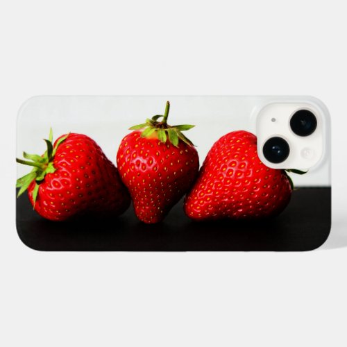 Strawberries On White Over Black iphcn Case_Mate iPhone 14 Case