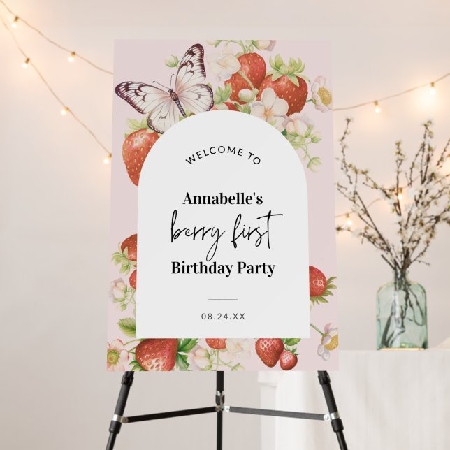 Strawberry 1st Birthday Party Welcome Sign (In Situ (Stand))