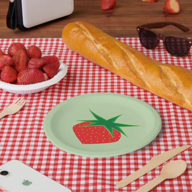 Strawberry 7" Paper Plates (Picnic)
