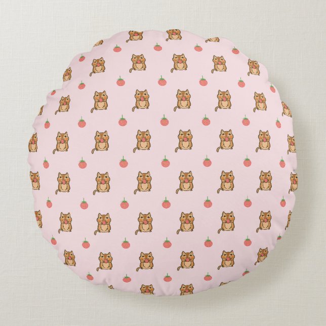 strawberry and chipmunk pattern round pillow (Front)