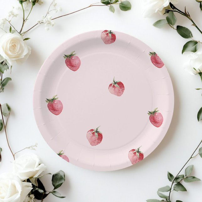 Strawberry berry sweet birthday paper plates (Creator Uploaded)