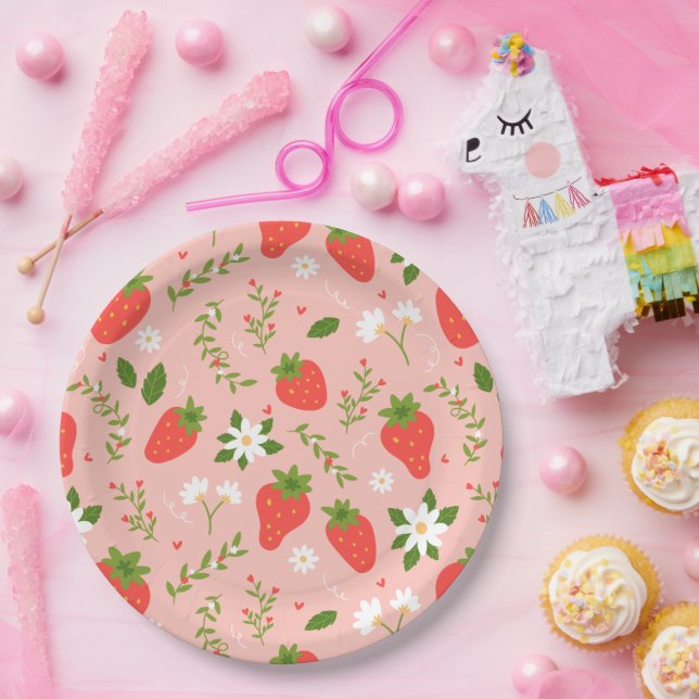 Strawberry Blossom Party Paper Plates (Party)
