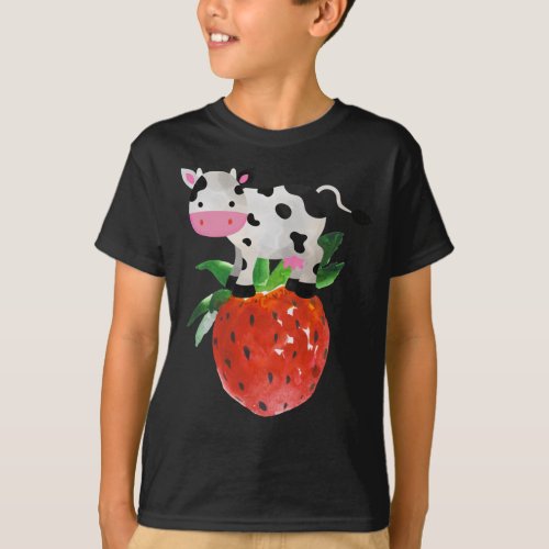 Strawberry Cowprint Cute Pink Watercolor Cow Vacas T_Shirt