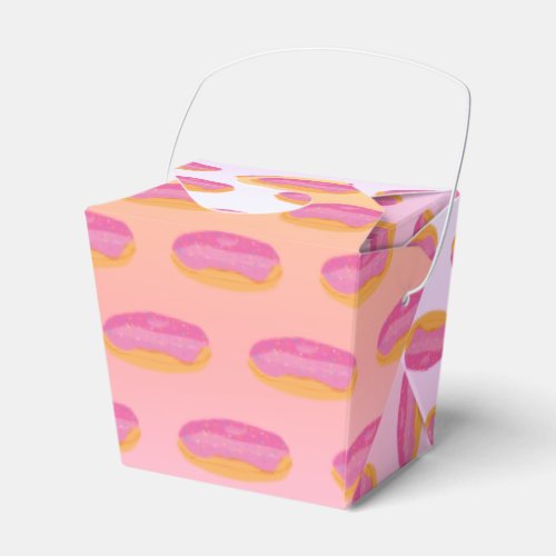 Strawberry Donuts Favor Boxes