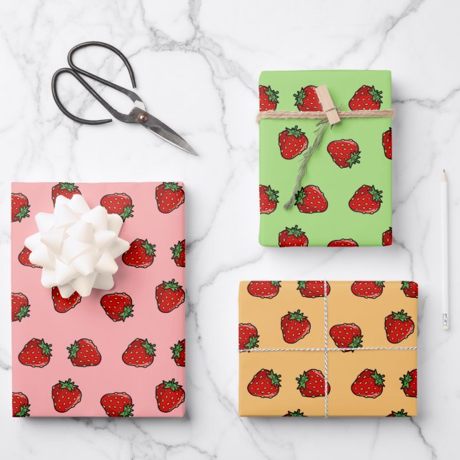 Strawberry Icon Pattern Wrapping Paper Sheets (Front)