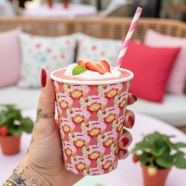Strawberry Paper Cups (Creator Uploaded)