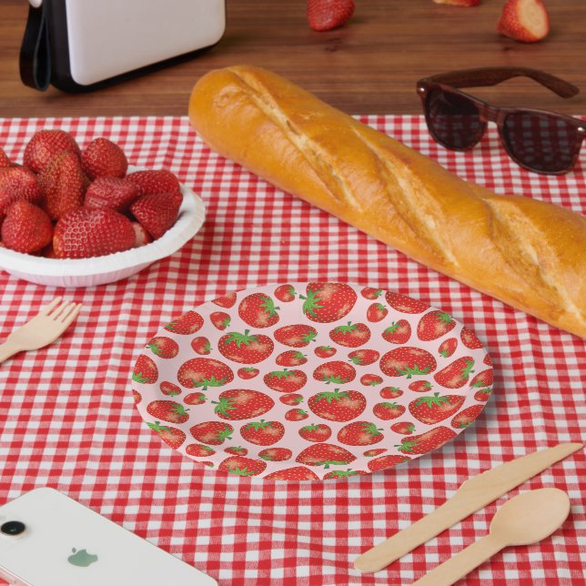 Strawberry Pattern Illustration On Pink Paper Plates (Picnic)